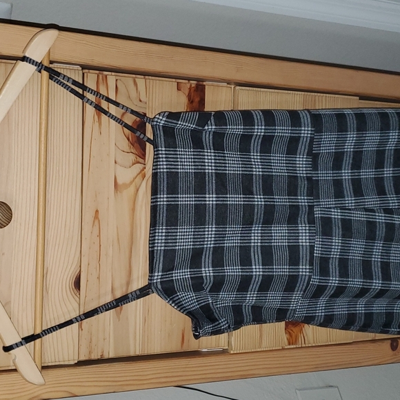 New with tags Black plaid romper jumpsuit - Picture 2 of 4